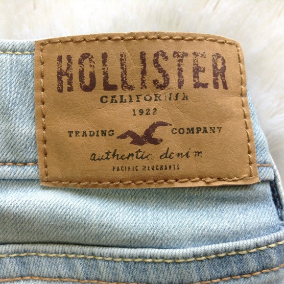 Hollister | Light Wash Skinny Jeans | Size 1S - Picture 4 of 7